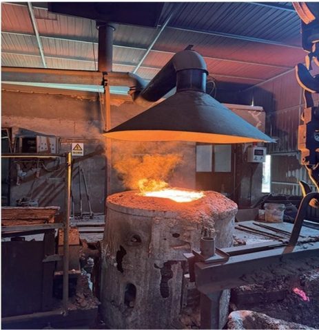 Molten iron poured into a mould at the Gaoxin foundry